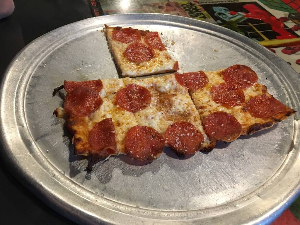 Crust Pizza | restaurant | 3211 Broad St, Chattanooga, TN 37408, USA | 4237564040 OR +1 423-756-4040