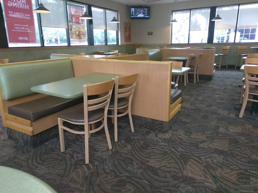 Wendys | restaurant | 20242 N 27th Ave, Phoenix, AZ 85027, USA | 6235874714 OR +1 623-587-4714