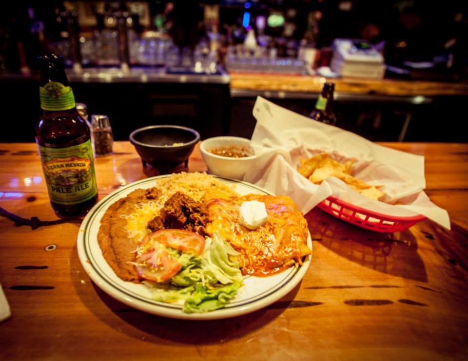 Bucks Lake Lodge | restaurant | 16525 Bucks Lake Rd, Quincy, CA 95971, USA | 5302832262 OR +1 530-283-2262