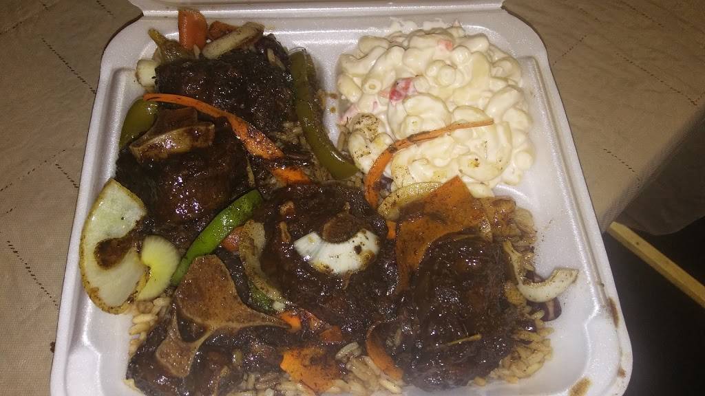 Karibbean Grill BBQ | restaurant | 3114 S Dupont Blvd, Smyrna, DE 19977, USA | 3024230839 OR +1 302-423-0839