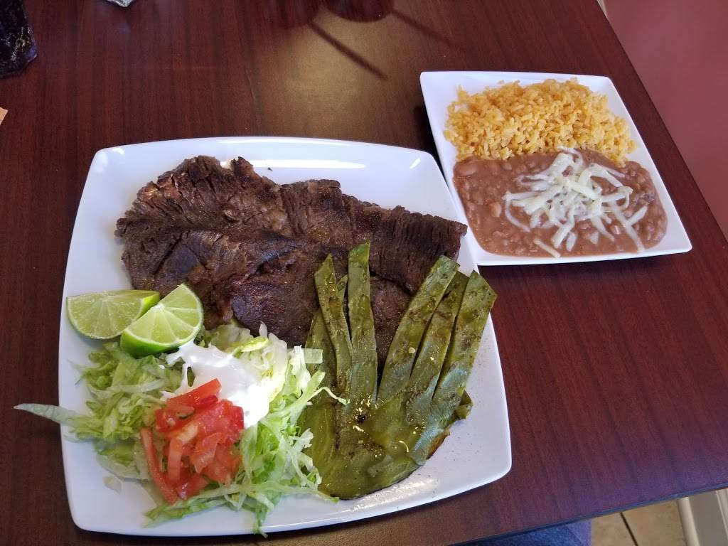 Los Encinos Restaurant | restaurant | 4801 N Austin Ave, Chicago, IL 60630, USA | 7739303373 OR +1 773-930-3373