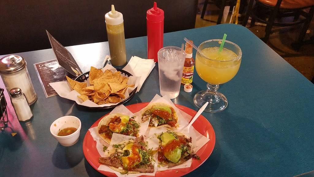 Taqueria Los Comales. | restaurant | 809 W Rollins Rd, Round Lake Heights, IL 60073, USA | 8477402606 OR +1 847-740-2606