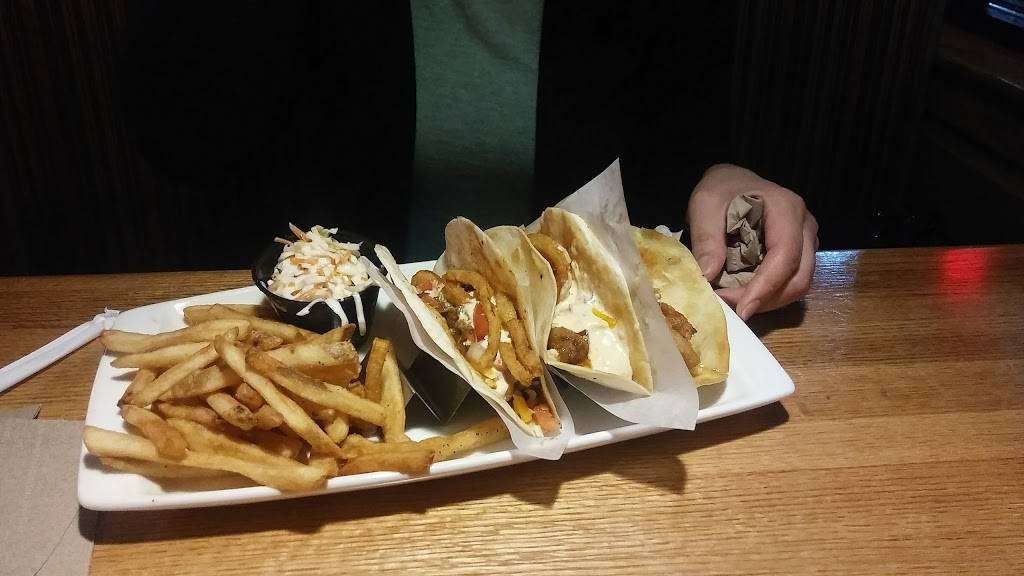 Applebees Grill + Bar | restaurant | 9174 Mentor Ave, Mentor, OH 44060, USA | 4409743777 OR +1 440-974-3777