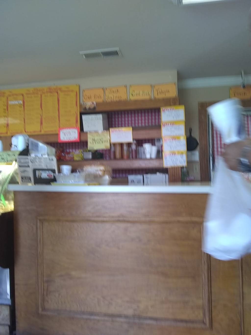 Dixie Chicken LLC | restaurant | 3947 Dixie Hwy, Louisville, KY 40216, USA | 5024482102 OR +1 502-448-2102