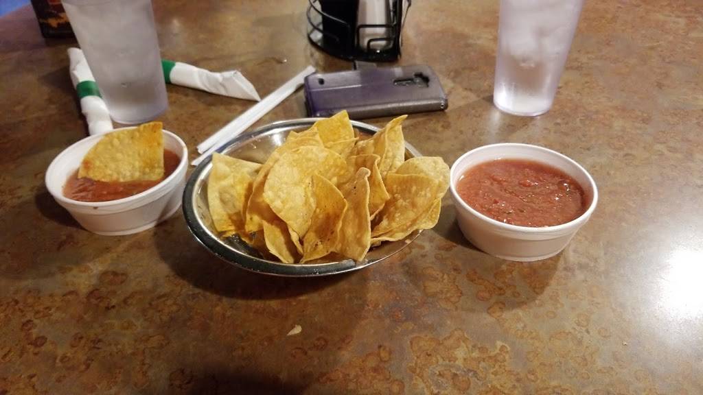 Mi Familia Stephenville Restaurant | restaurant | 2029 W Washington St # 217, Stephenville, TX 76401, USA | 2549187400 OR +1 254-918-7400