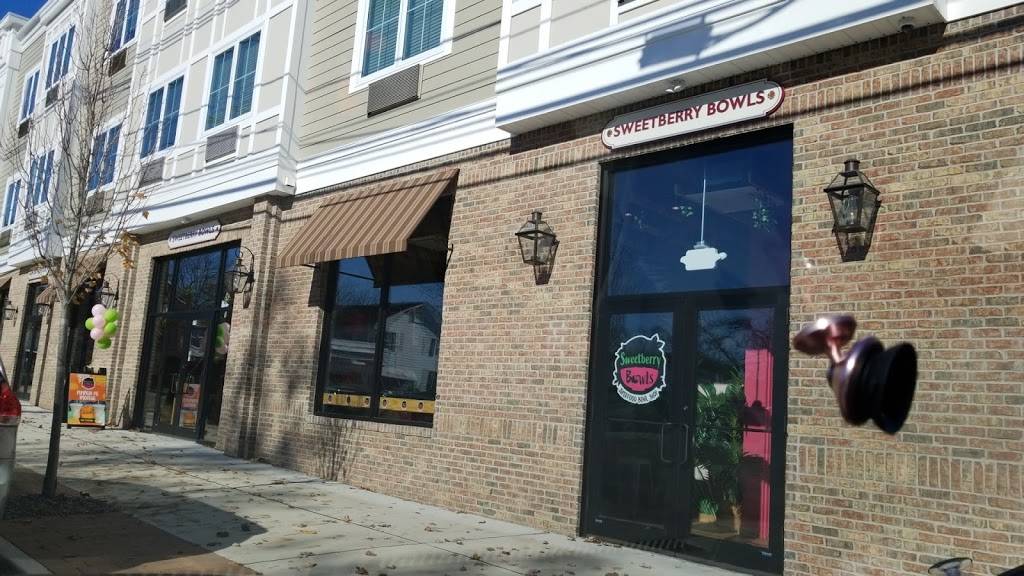 Sweetberry Bowls Little Falls | restaurant | 44 Main St, Little Falls, NJ 07424, USA | 9732000492 OR +1 973-200-0492