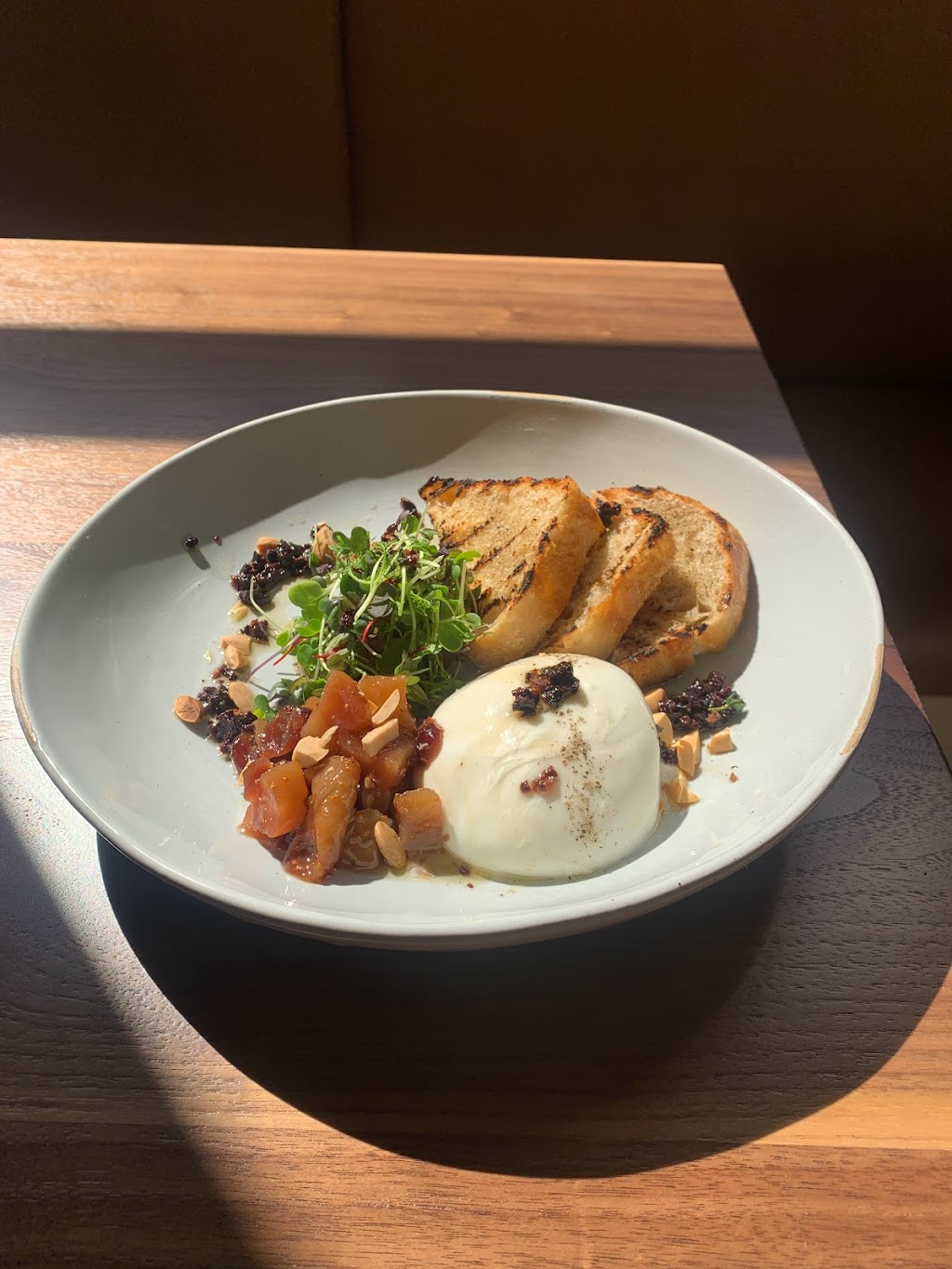 Meadowlark Restaurant | restaurant | 19570 Amber Meadow Dr, Bend, OR 97702, USA | 4586661488 OR +1 458-666-1488