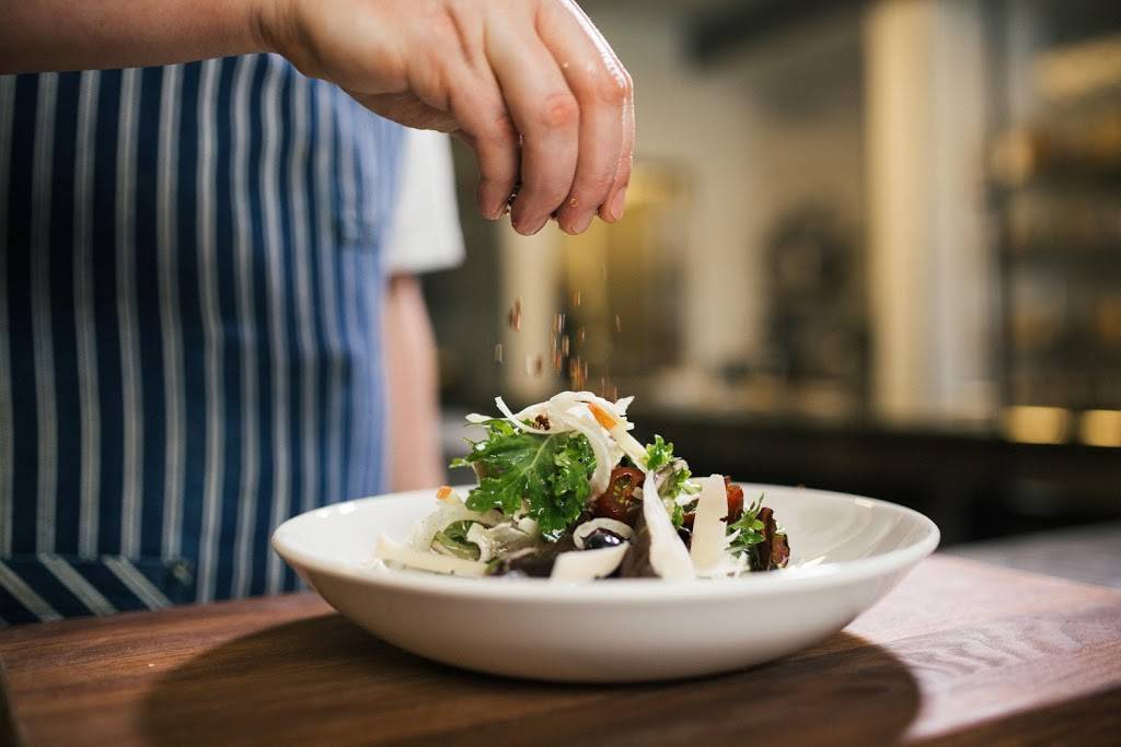 Caroline Restaurant | restaurant | 621 Congress Ave Suite 101, Austin, TX 78701, USA | 5129826766 OR +1 512-982-6766