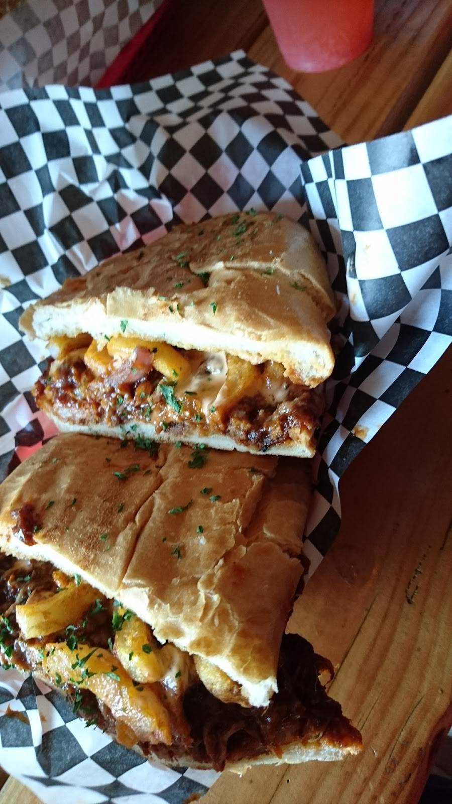 El Food Truck | restaurant | km1, Tijuana, El Refugio, 21440 Tecate, B.C., Mexico | 016657990545 OR +52 665 799 0545