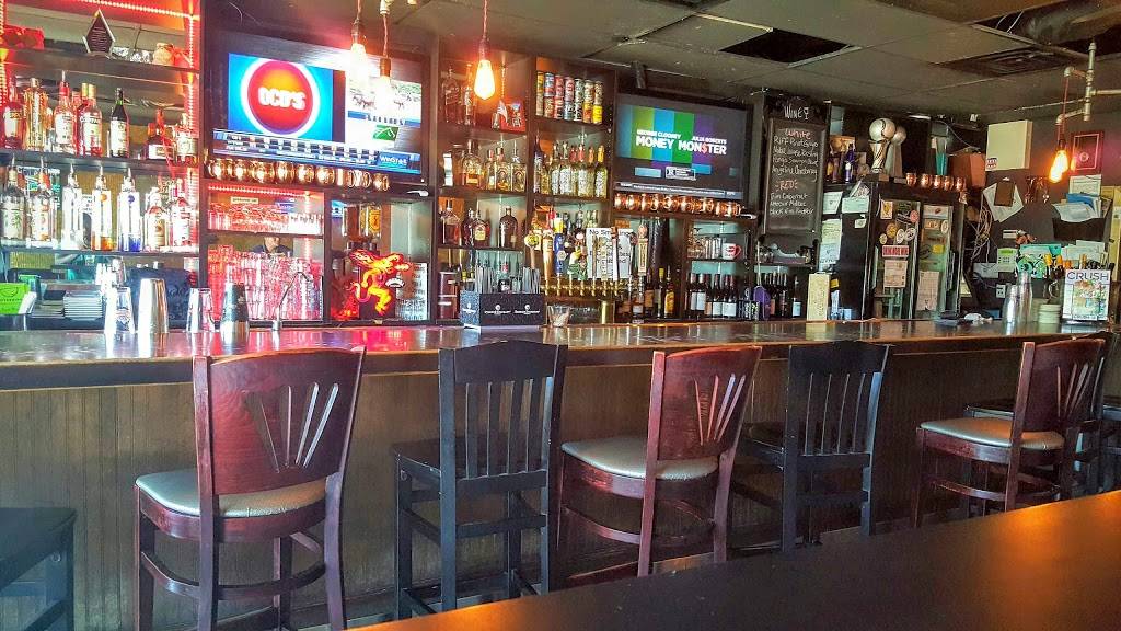 Nevermind Awesome Bar and The Hop | restaurant | 927 Cape Coral Pkwy E, Cape Coral, FL 33904, USA | 2399943062 OR +1 239-994-3062