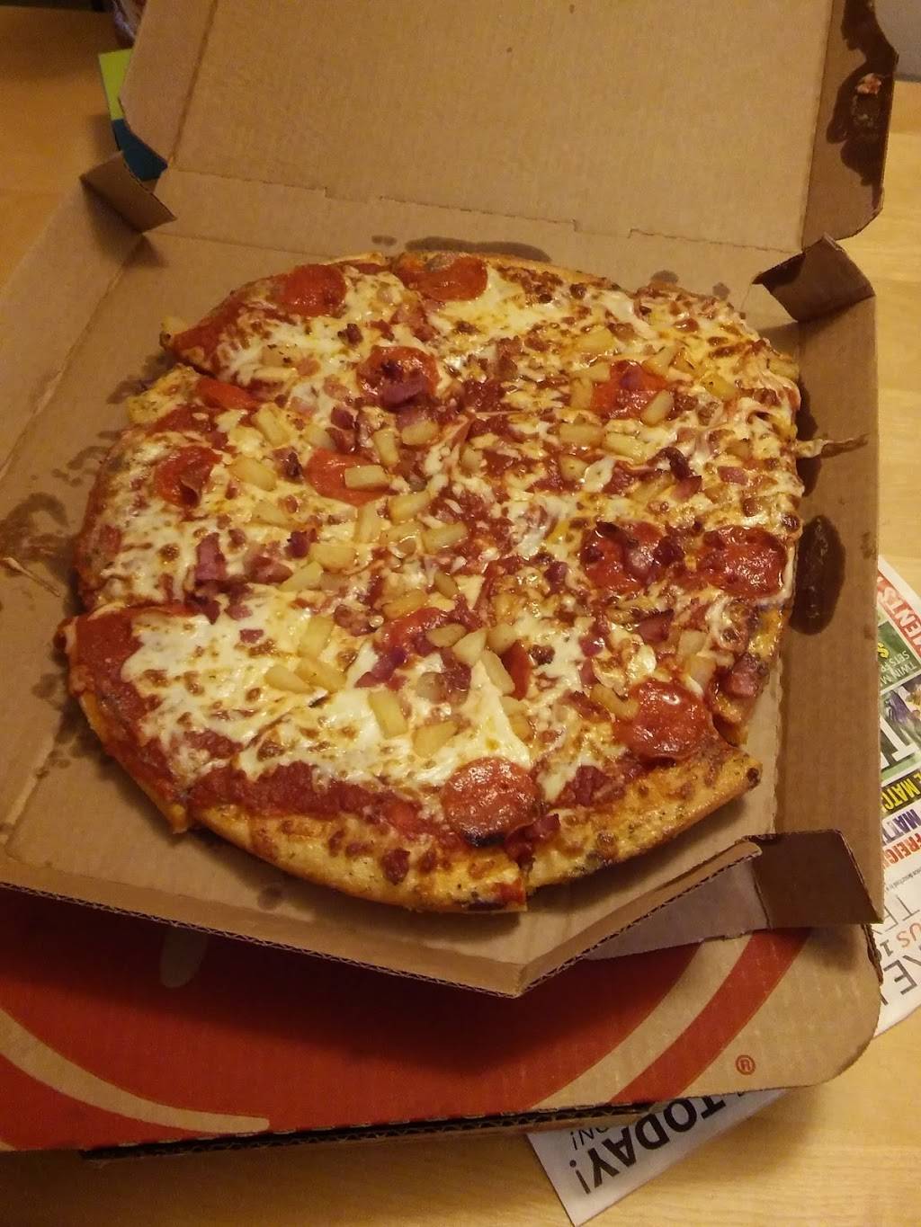 Pizza Hut | restaurant | 3165 Navarre Ave, Oregon, OH 43616, USA | 4196901550 OR +1 419-690-1550