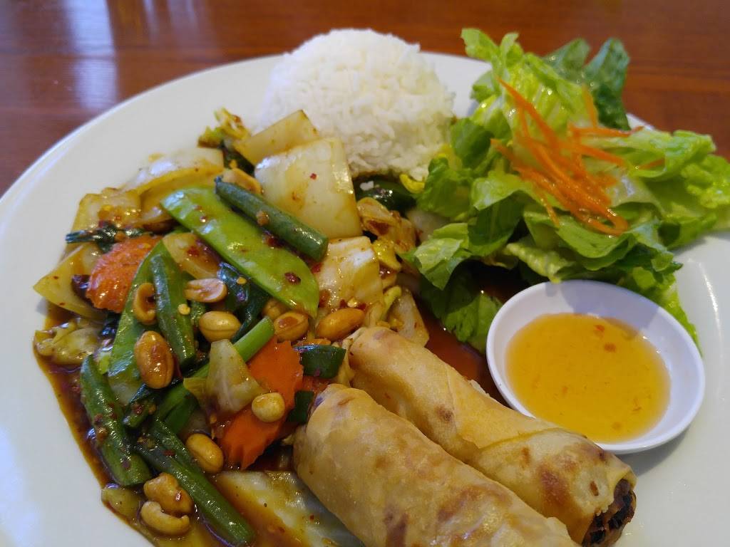 Archis Thai Bistro | restaurant | 6345 S Rainbow Blvd, Las Vegas, NV 89118, USA | 7028705558 OR +1 702-870-5558