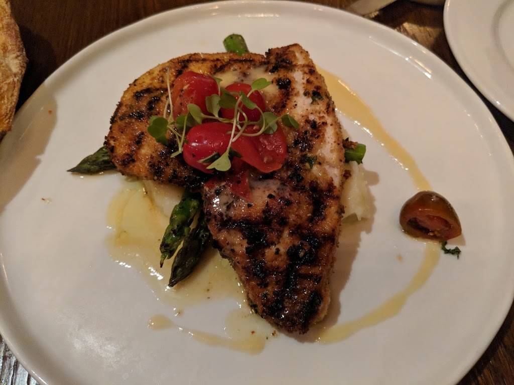 J.Tranis Ristorante | restaurant | 578 W 9th St, San Pedro, CA 90731, USA | 3108321220 OR +1 310-832-1220