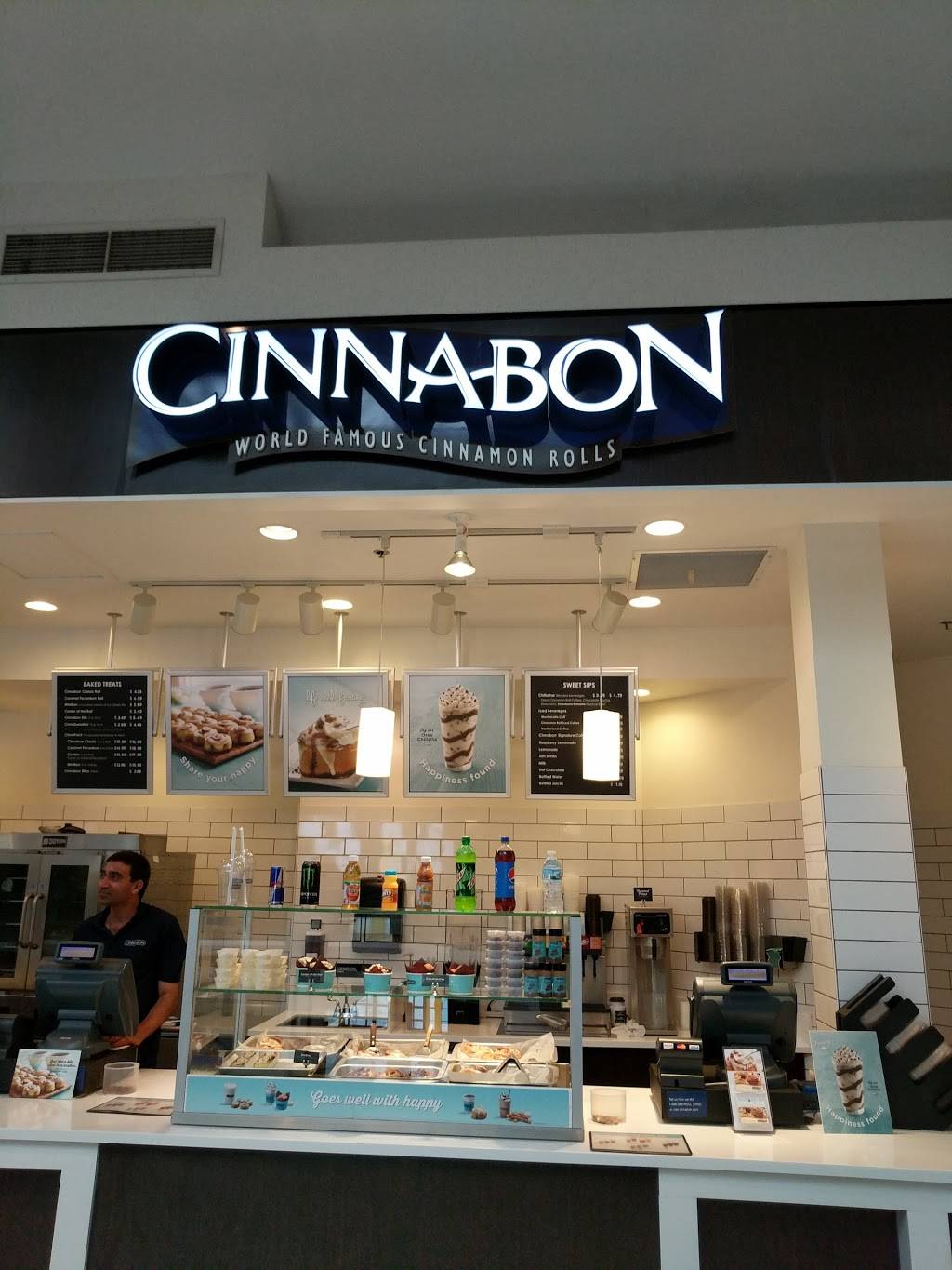 Cinnabon | bakery | 2727 Fairfield Commons #W221, Beavercreek, OH 45431, USA | 9374299199 OR +1 937-429-9199