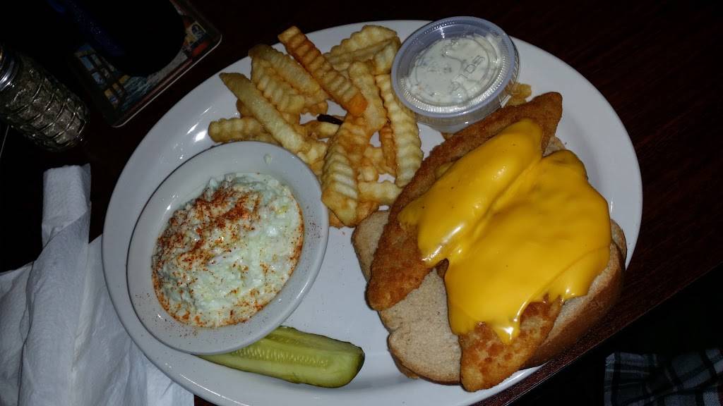 First String Family Sports | restaurant | 5921 New Cut Rd, Louisville, KY 40214, USA | 5023660049 OR +1 502-366-0049