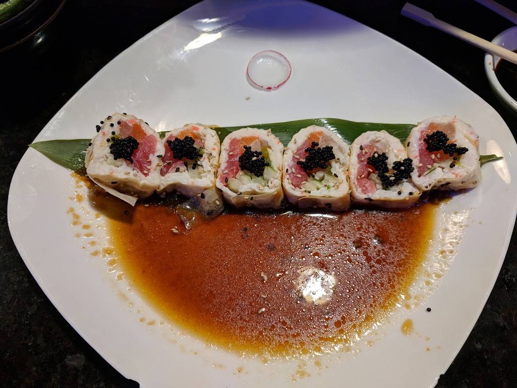 Top Sushi | restaurant | 8242 De Soto Ave, Canoga Park, CA 91304, USA | 8189602366 OR +1 818-960-2366