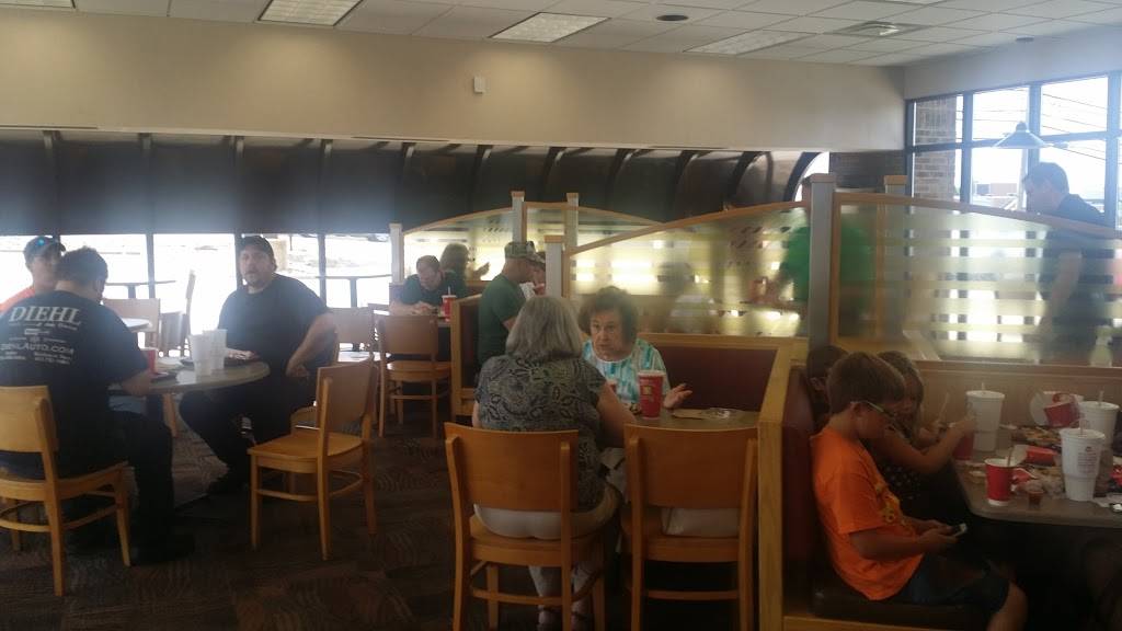 Wendys | restaurant | 6296 Steubenville Pike, Pittsburgh, PA 15205, USA | 4127870808 OR +1 412-787-0808