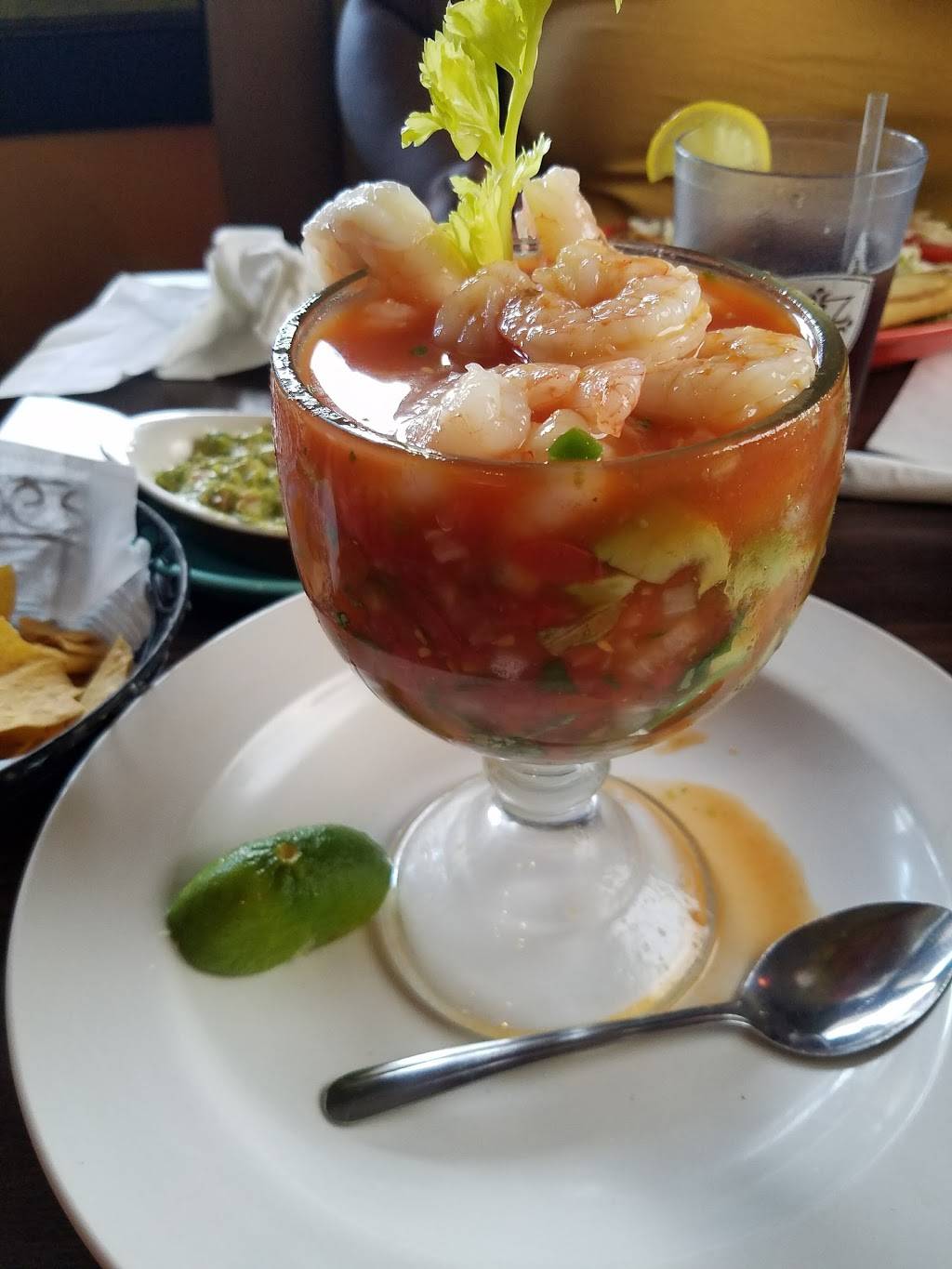 La Fiesta Mexican Restaurant | restaurant | 836 W Main St, Troy, OH 45373, USA | 9373356800 OR +1 937-335-6800