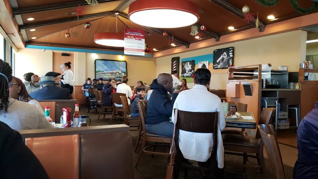 NORMS Restaurant | restaurant | 18705 Hawthorne Blvd, Torrance, CA 90504, USA | 3103704469 OR +1 310-370-4469