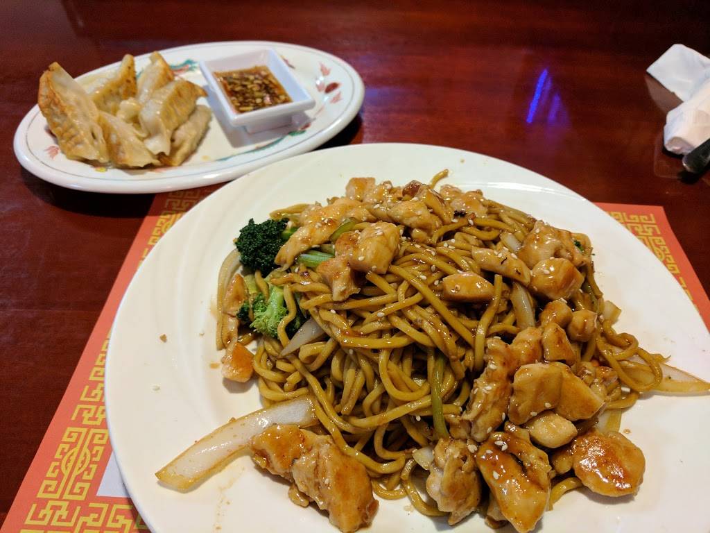 Hibachi 88 | restaurant | 1821 18th St, Spirit Lake, IA 51360, USA | 7123360973 OR +1 712-336-0973