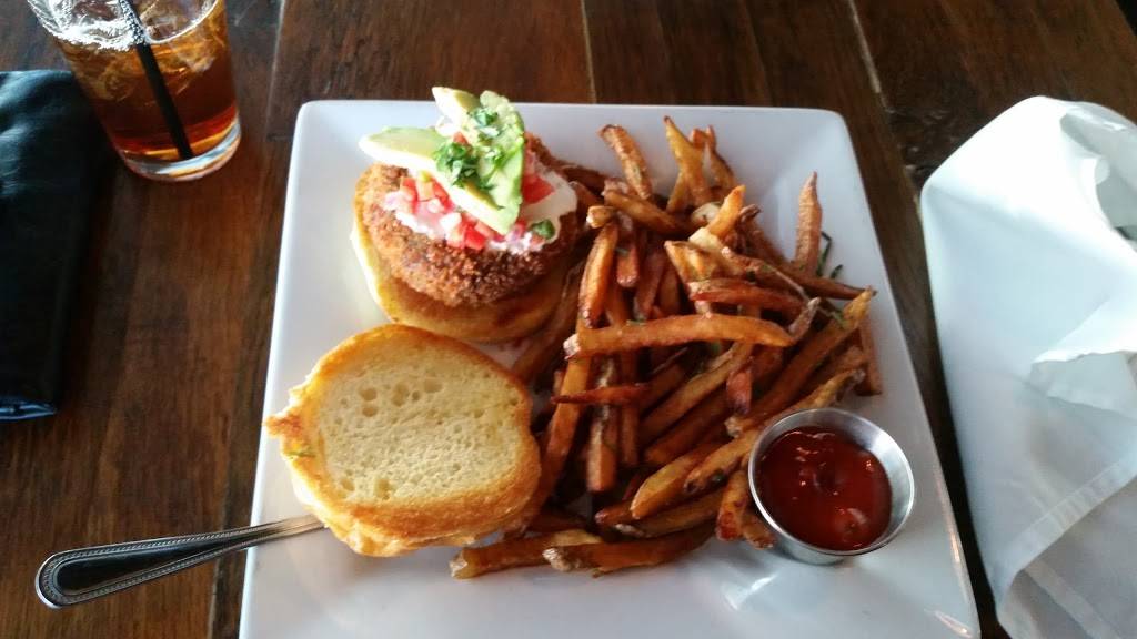 The Quiet Pint Tavern | restaurant | 1420 W 1st St, Winston-Salem, NC 27101, USA | 3368936881 OR +1 336-893-6881