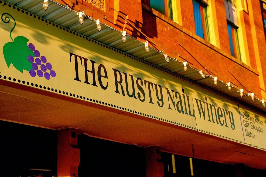 Rusty Nail Winery | restaurant | 218 W Muskogee Ave, Sulphur, OK 73086, USA | 5806228466 OR +1 580-622-8466