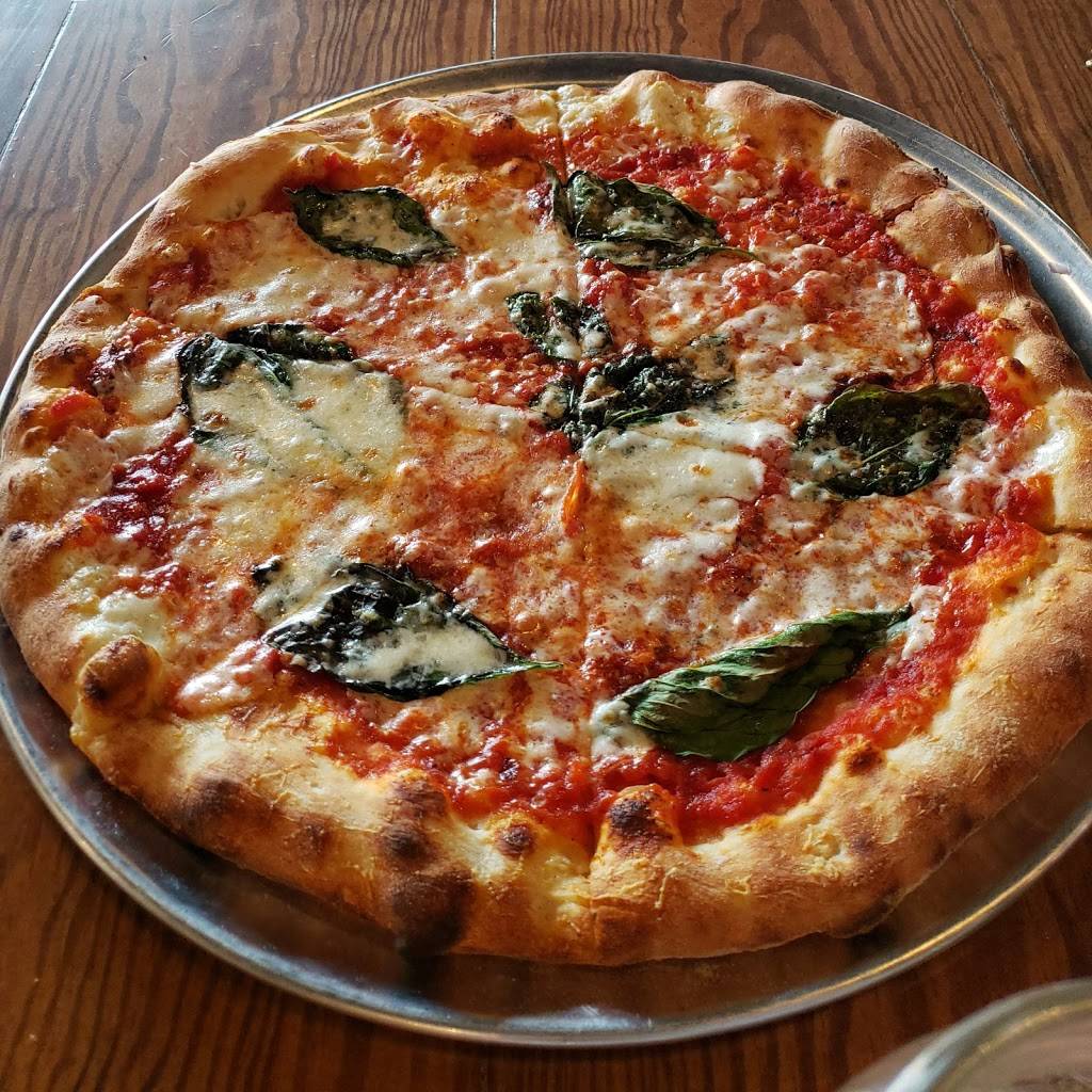 Baker and Brewer | restaurant | 94 Stuart St, Charleston, SC 29403, USA | 8432978233 OR +1 843-297-8233