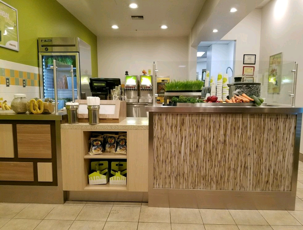 Juice It Up! | restaurant | 26917 Sierra Hwy, Newhall, CA 91321, USA | 6612994442 OR +1 661-299-4442