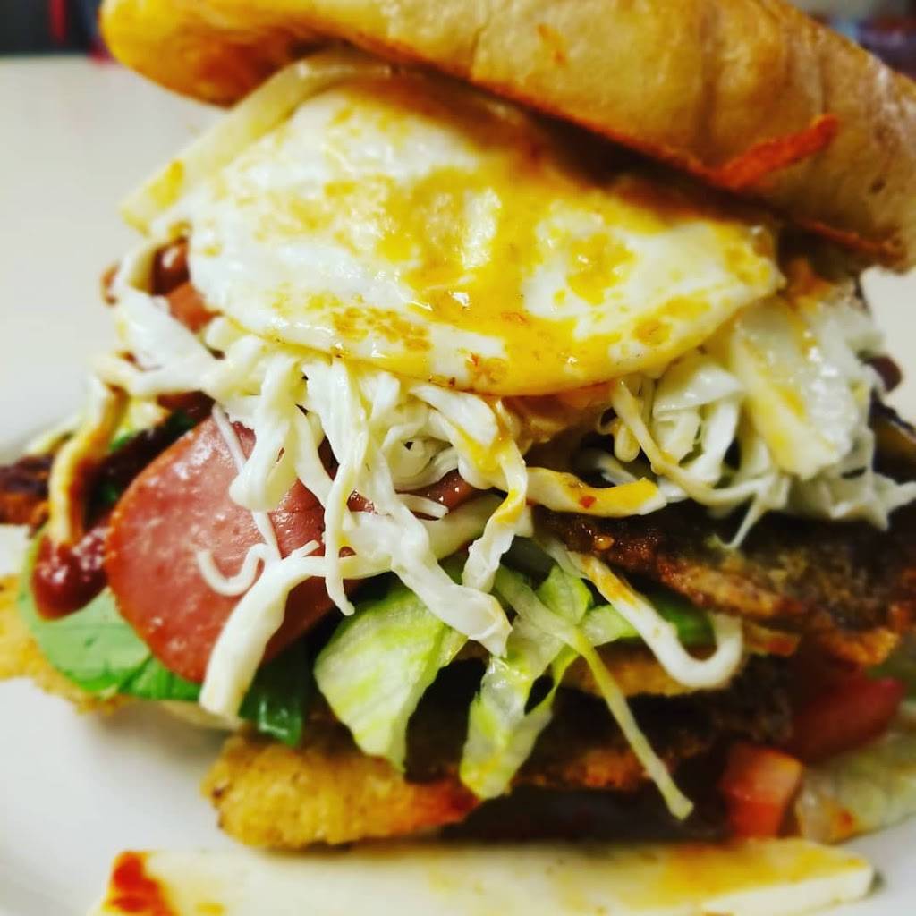 Pacos Tacos | restaurant | 1331 Greenway Cross, Madison, WI 53713, USA | 6084928552 OR +1 608-492-8552