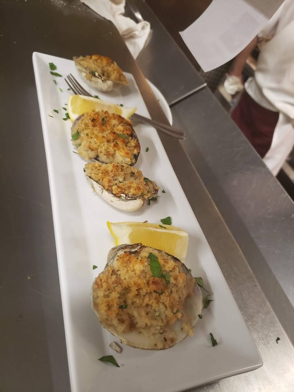 Cafe Porto Bello | restaurant | 672 E Broadway, South Boston, MA 02127, USA | 6172697680 OR +1 617-269-7680