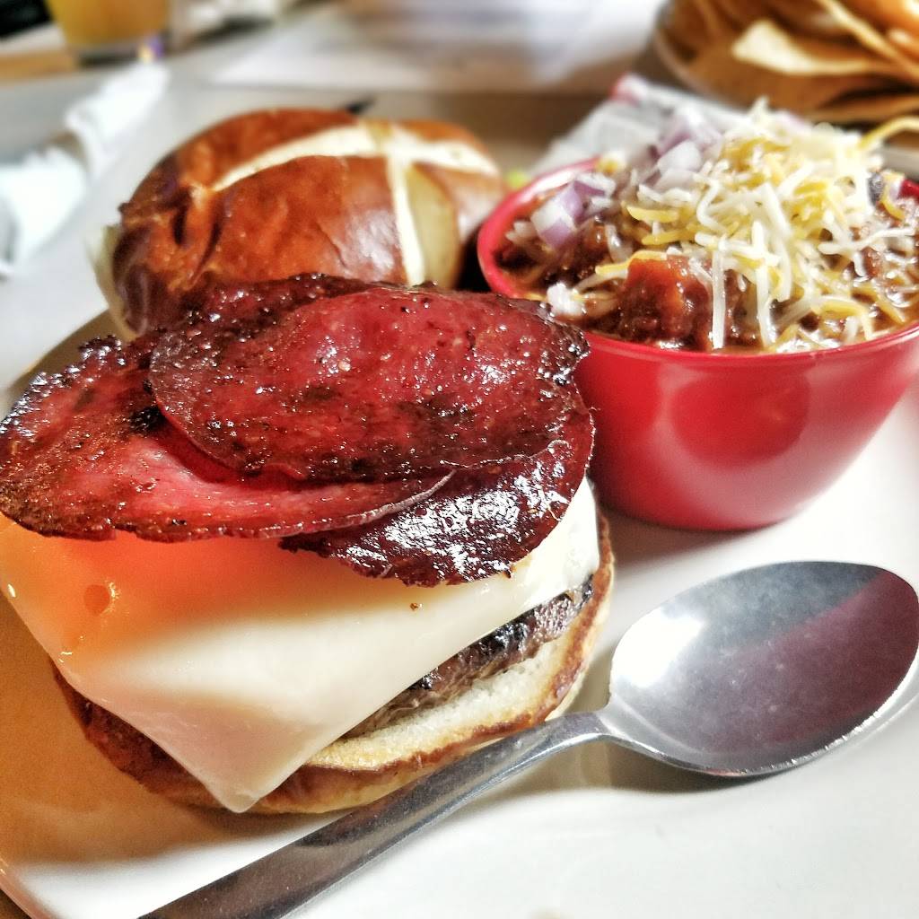 Zanzabar | restaurant | 2100 S Preston St, Louisville, KY 40217, USA | 5026359227 OR +1 502-635-9227