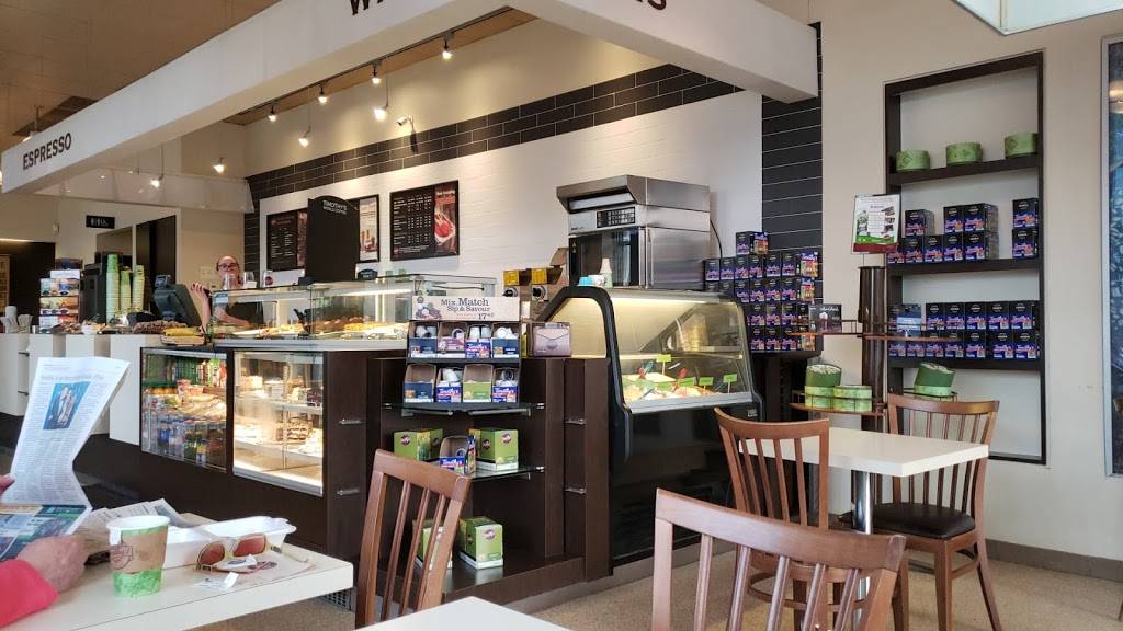 Timothys World Coffee | cafe | 129 Lakeshore Rd E, Mississauga, ON L5G 1E5, Canada | 9052747690 OR +1 905-274-7690