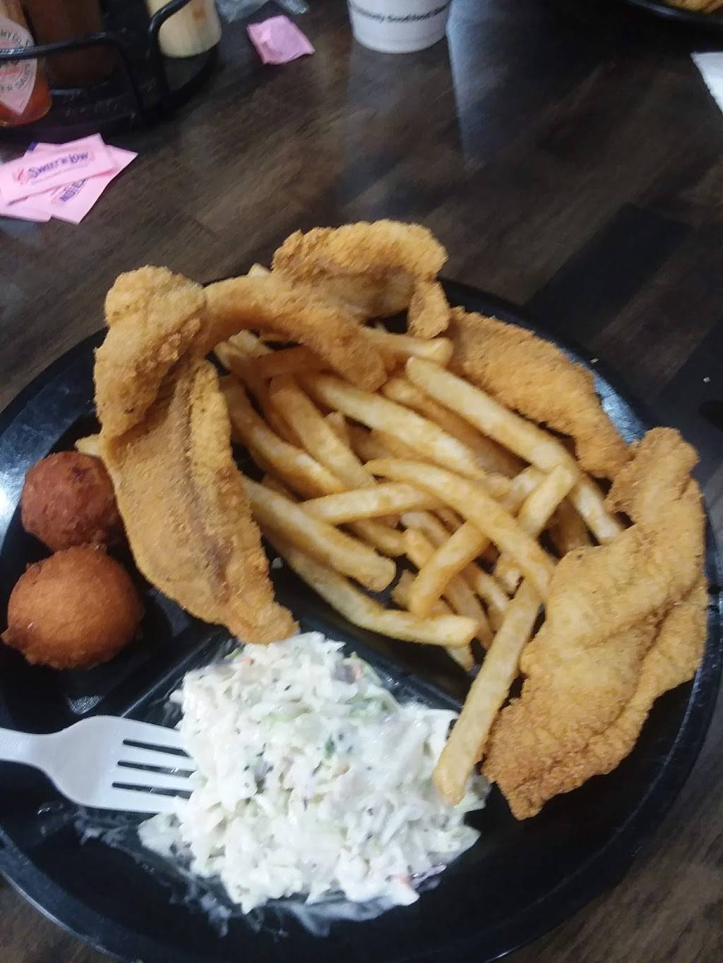 Penns Fish House Restaurant | restaurant | 613 W Government St, Brandon, MS 39042, USA | 6015911166 OR +1 601-591-1166