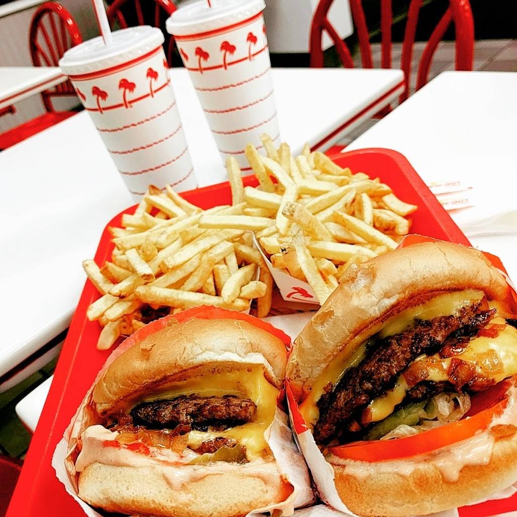 In-N-Out Burger | restaurant | 11880 Carmel Mountain Rd, San Diego, CA 92128, USA | 8007861000 OR +1 800-786-1000