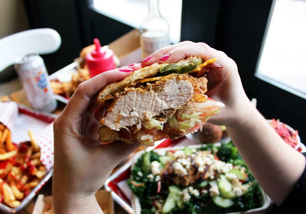 Leghorn Chicken | meal takeaway | 959 N Western Ave, Chicago, IL 60622, USA | 7733944444 OR +1 773-394-4444