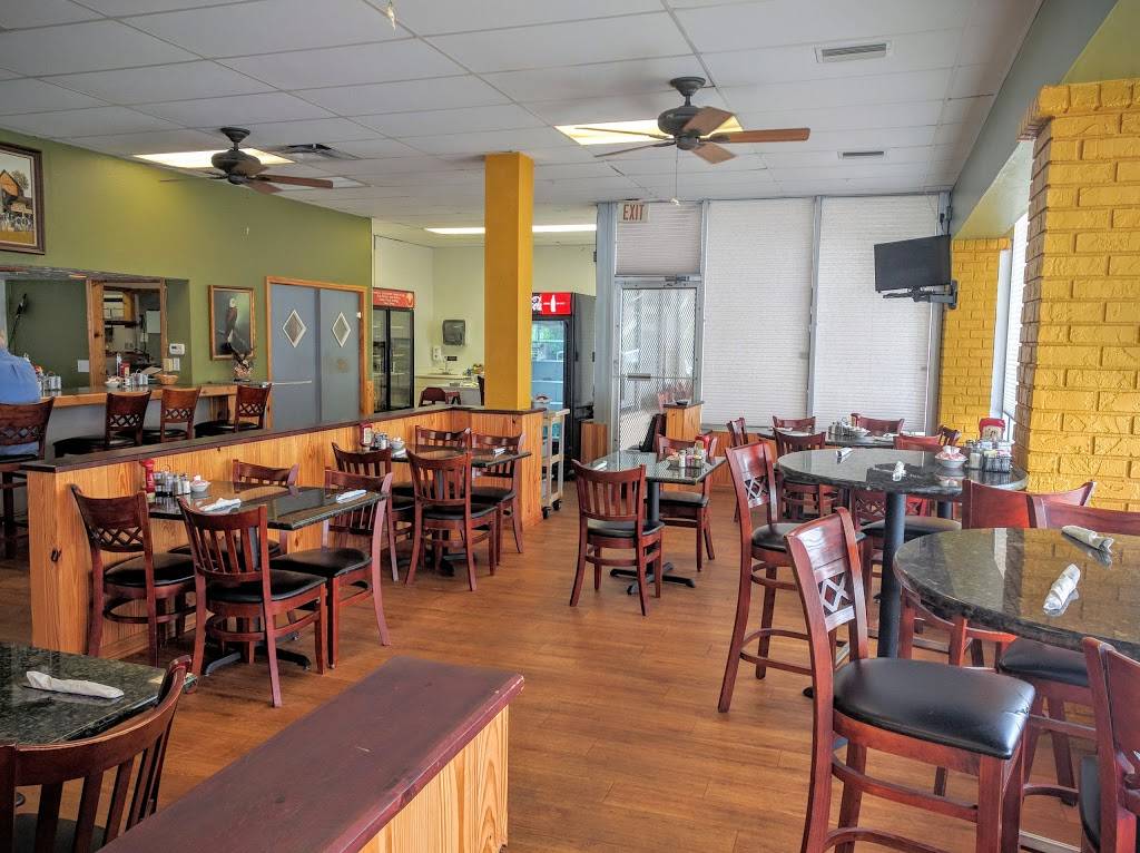 Judys Restaurant | restaurant | 9516 Cortez Rd W, Bradenton, FL 34210, USA | 9417956222 OR +1 941-795-6222