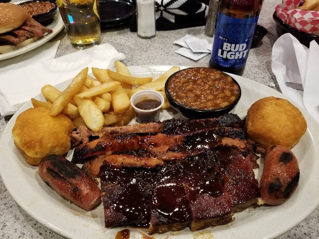 Squealers Award Winning Barbeque | restaurant | 5515 W 86th St, Indianapolis, IN 46268, USA | 3178717427 OR +1 317-871-7427