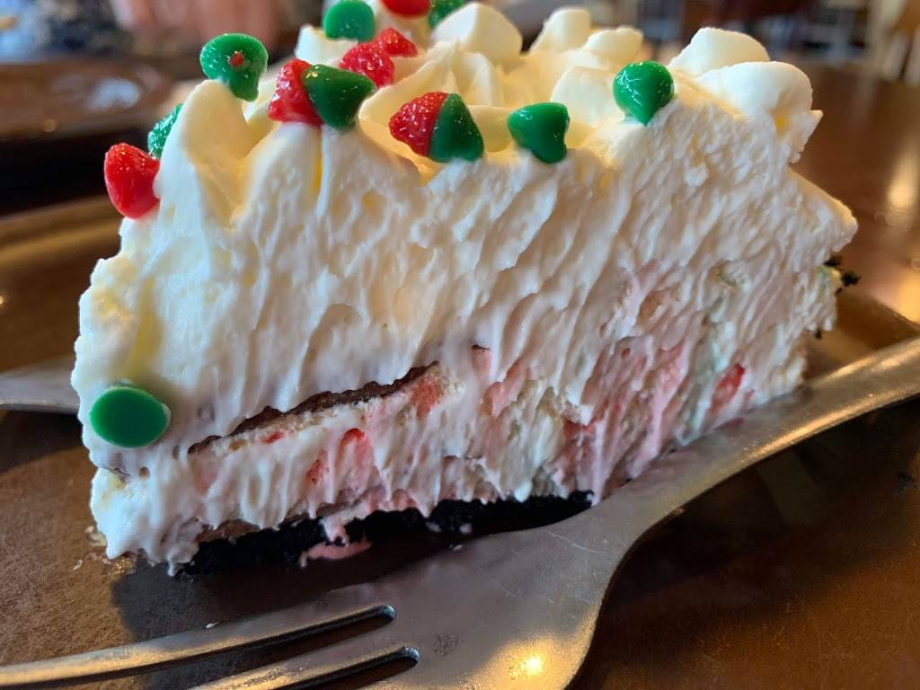 Village Inn | bakery | 2525 Gulf-to-Bay Blvd., Clearwater, FL 33765, USA | 7277964988 OR +1 727-796-4988