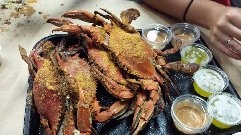 Bethesda Crab House | restaurant | 4958 Bethesda Ave, Bethesda, MD 20814, USA | 3016523382 OR +1 301-652-3382