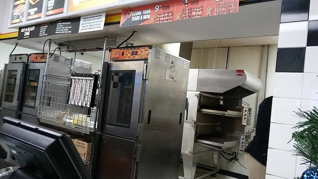 Little Caesars Pizza | meal takeaway | 1347 Westbank Expy, Westwego, LA 70094, USA | 5043222457 OR +1 504-322-2457