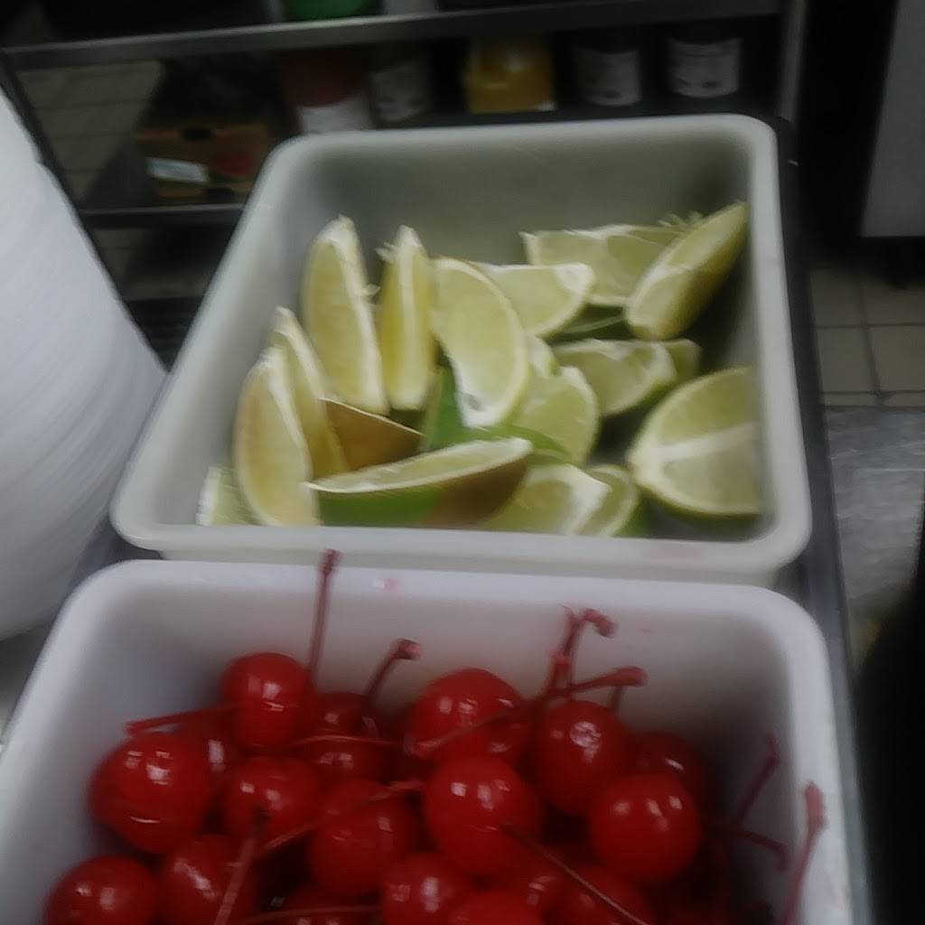 Sonic Drive-In | restaurant | 3327 Broadway Blvd, Garland, TX 75043, USA | 9722715462 OR +1 972-271-5462