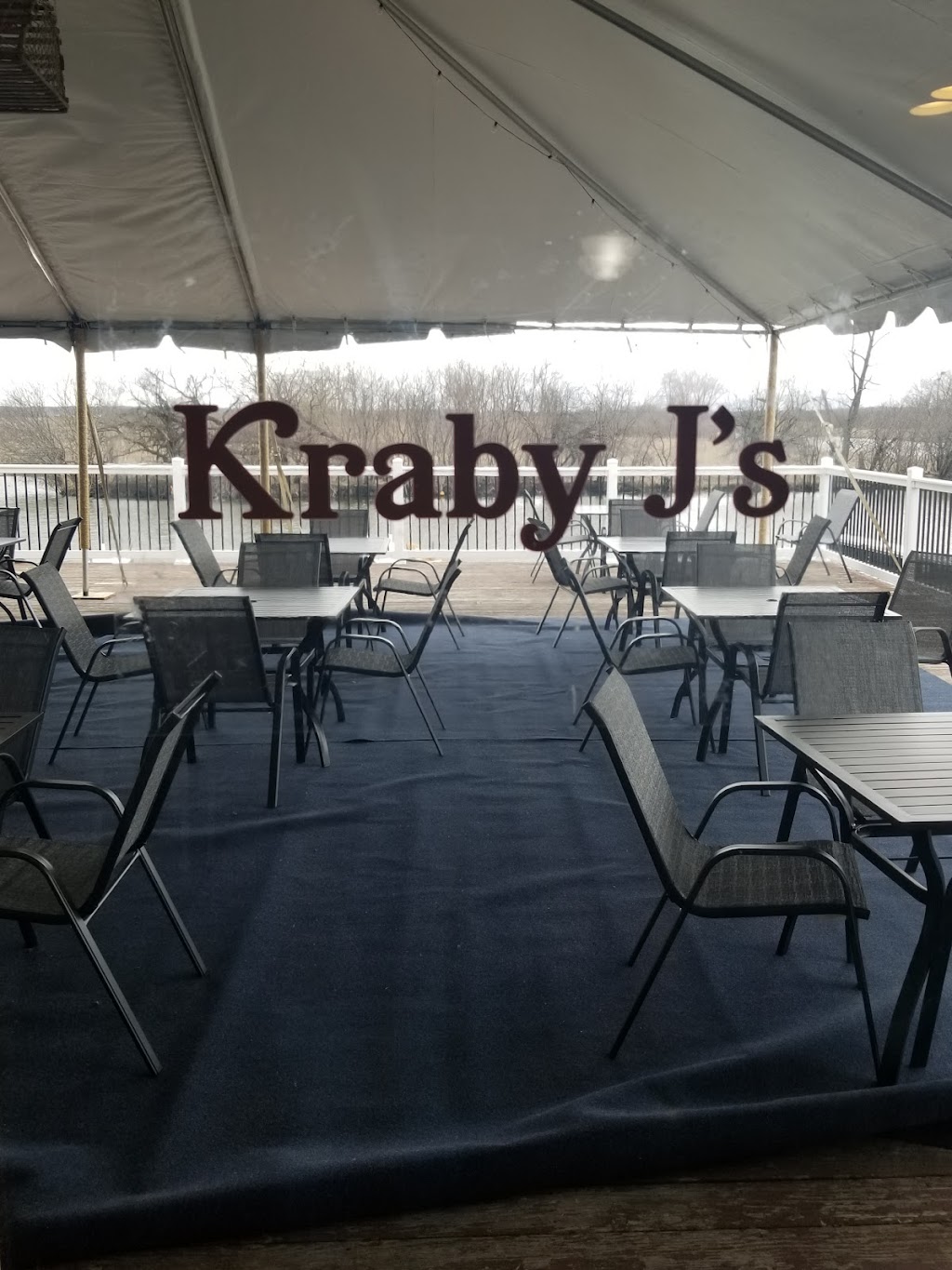 Kraby Js | restaurant | 26250 W Heart O Lakes Blvd, Antioch, IL 60002, USA | 8473957800 OR +1 847-395-7800