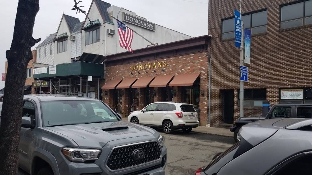 Donovans | restaurant | 21416 41st Ave, Bayside, NY 11361, USA | 7184235353 OR +1 718-423-5353