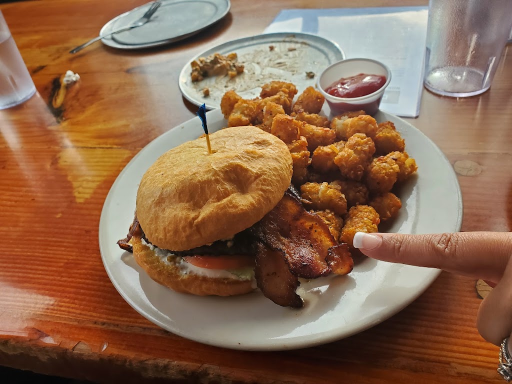 Diamond Knot Brewery & Alehouse | restaurant | 621 Front St, Mukilteo, WA 98275, USA | 4255128080 OR +1 425-512-8080