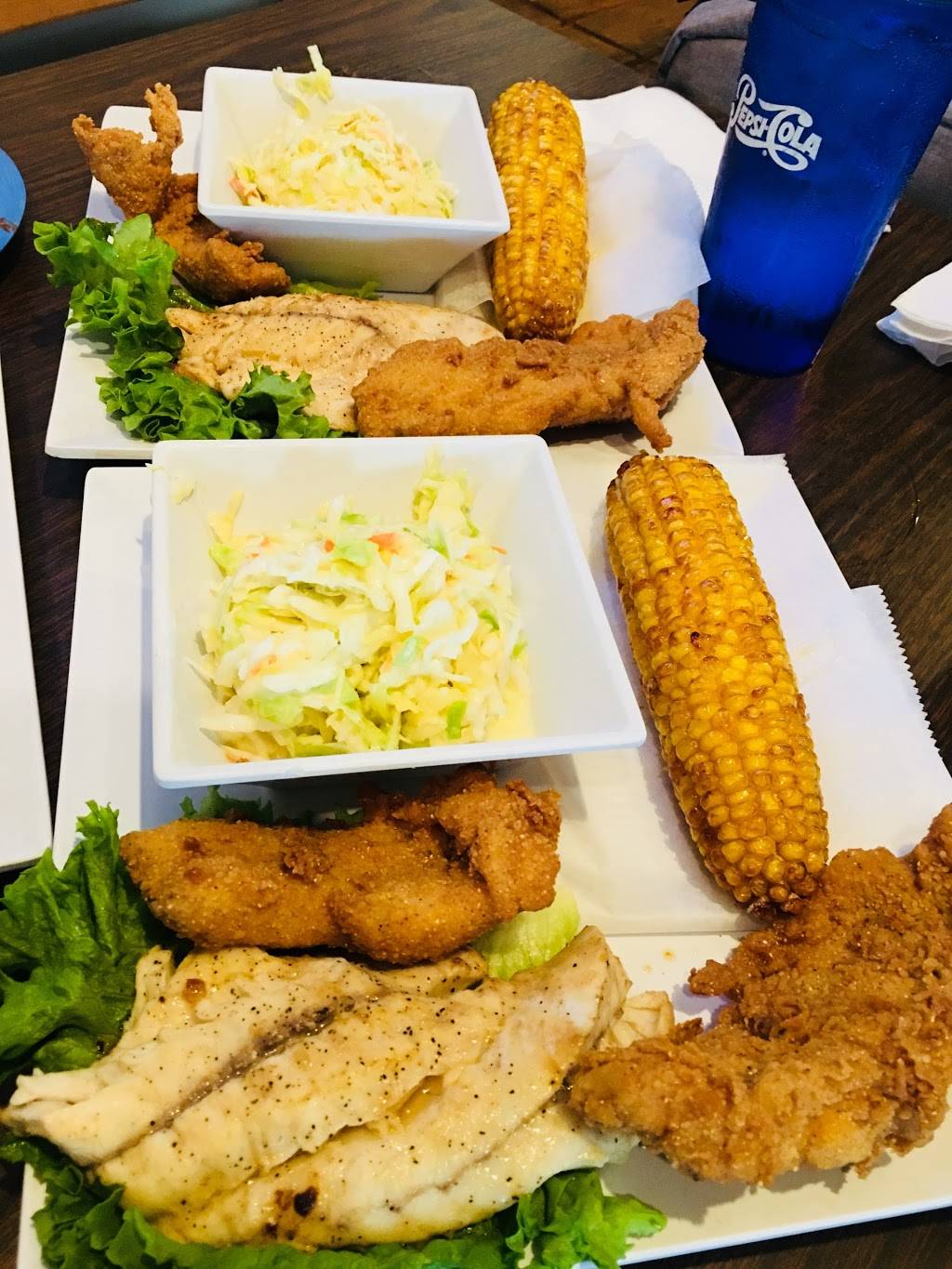 Ricks Reef | restaurant | 6712 Gulf Blvd, St Pete Beach, FL 33706, USA | 7278260752 OR +1 727-826-0752