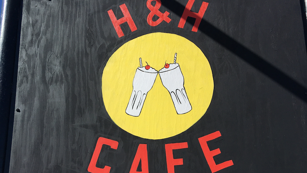H&H Cafe | cafe | 902 W 7th St, Walsenburg, CO 81089, USA | 7198901651 OR +1 719-890-1651