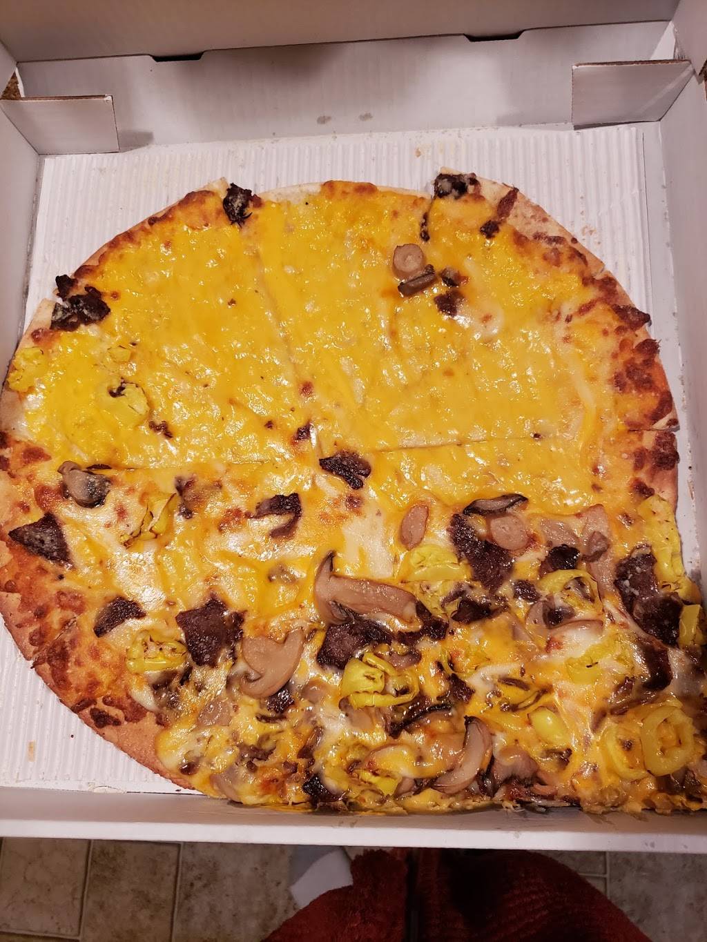 Tanos Pizza | restaurant | 111 N Jonesville St, Montpelier, OH 43543, USA | 4194858334 OR +1 419-485-8334