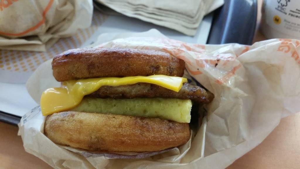 McDonalds | cafe | 2439 Barnum Ave, Stratford, CT 06614, USA | 2033788789 OR +1 203-378-8789