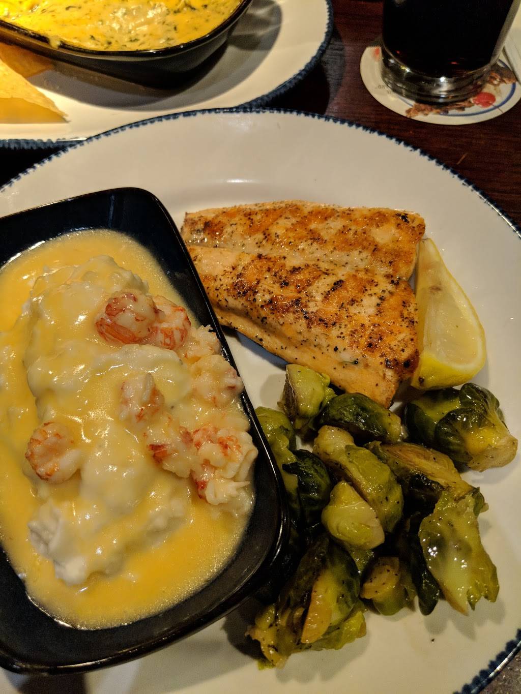 Red Lobster | restaurant | 1145 Glenway Dr, Statesville, NC 28625, USA | 7048810712 OR +1 704-881-0712