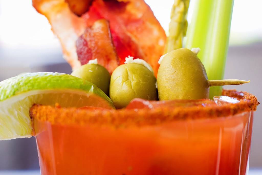 Latitude Seafood Co. Richmond | restaurant | 9216 Stony Point Pkwy # 148, Richmond, VA 23235, USA | 8047298441 OR +1 804-729-8441